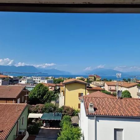 Attico Vista Lago Desenzano del Garda