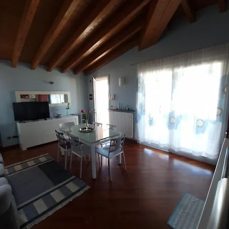 Attico Vista Lago Desenzano del Garda