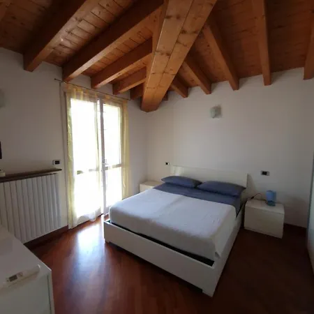 Attico Vista Lago Apartment Desenzano del Garda