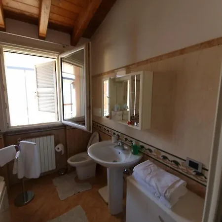 Apartment Attico Vista Lago